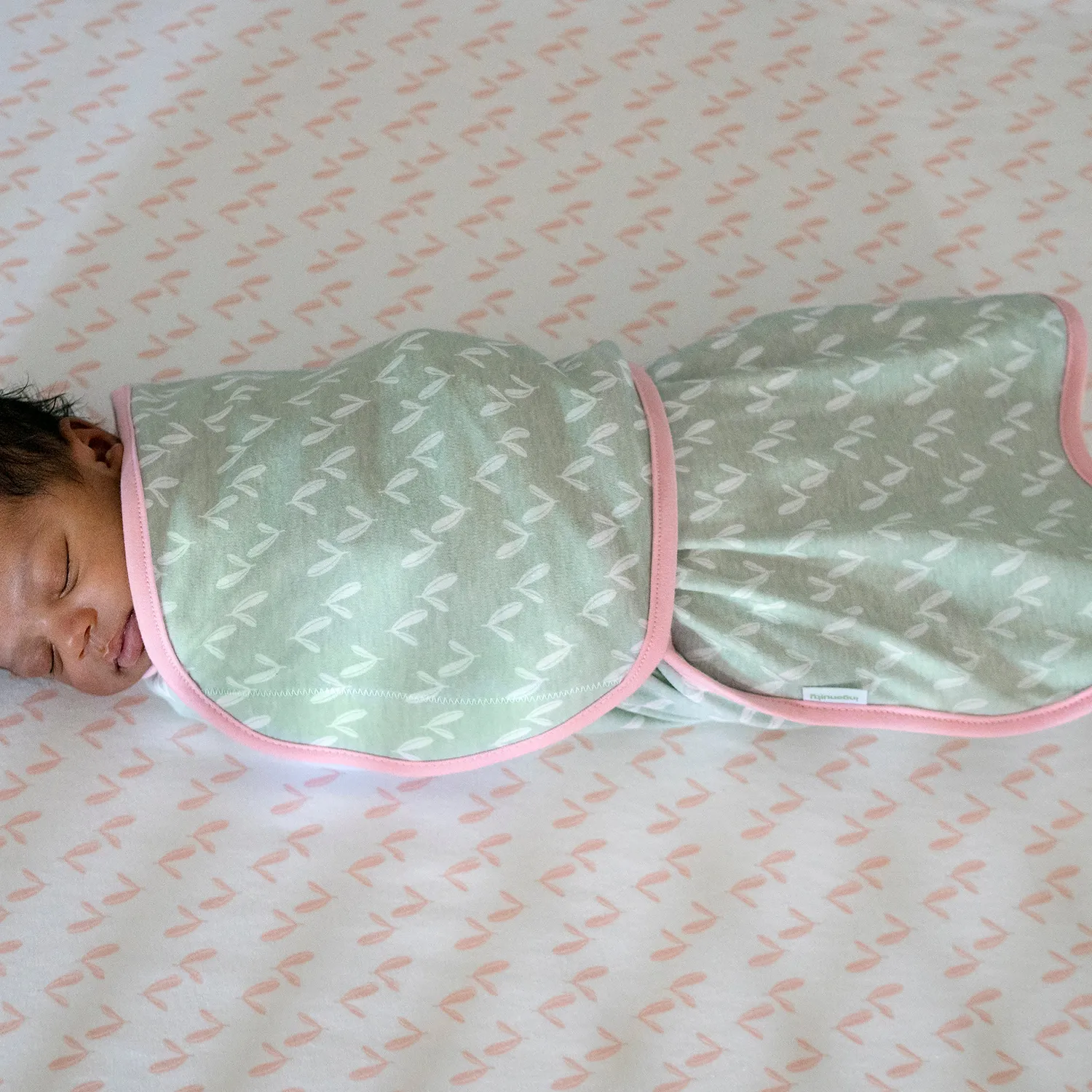 SwaddleMe Naps Nights Easy-Wrap Pucktuch Posy 0-3 Monate