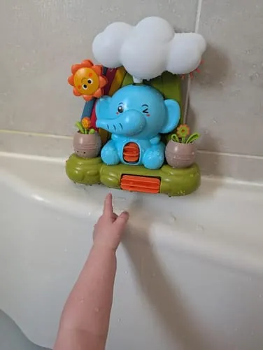 TUMAMA Badespielzeug Wolke Wasserfall mit Saugnäpfen
