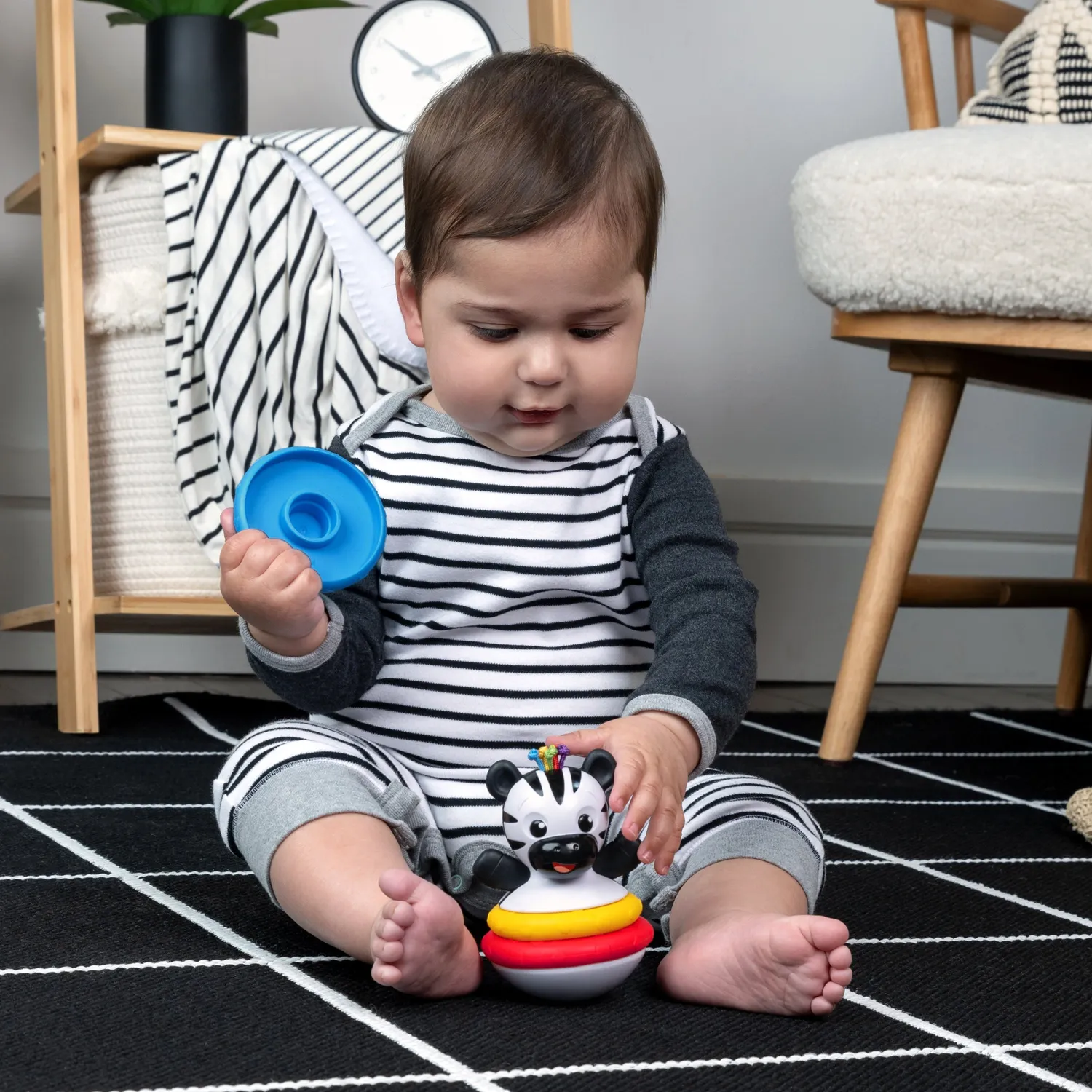 Baby Einstein Stack & Wobble Zen Stapelturm Beissring bunt