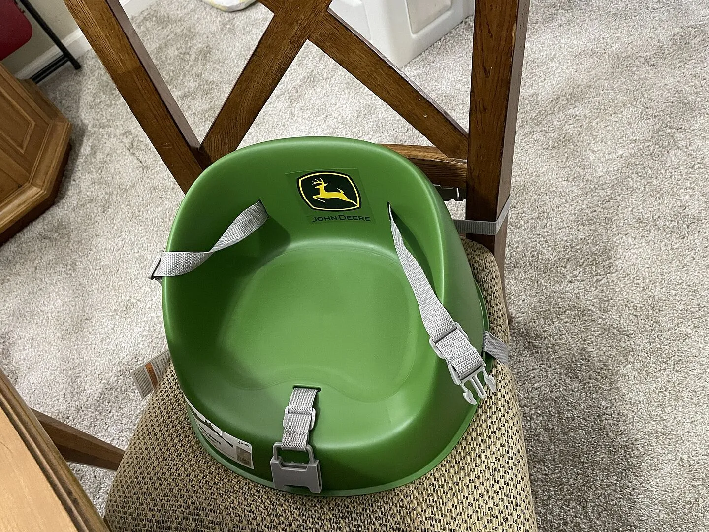 Bright Starts John Deere My Spot Sitzerhöhung Grün 6M+