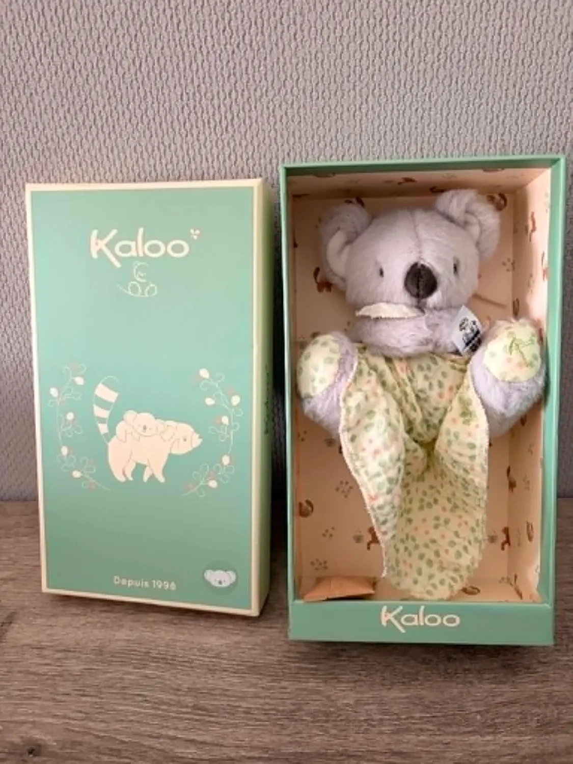 Kaloo Les Amis Kuscheltier Roter Panda 12 cm mit Tuch