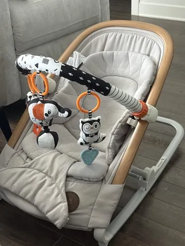 TUMAMA Spielbogen Schwarz-Weiß Anhänger 3-tlg