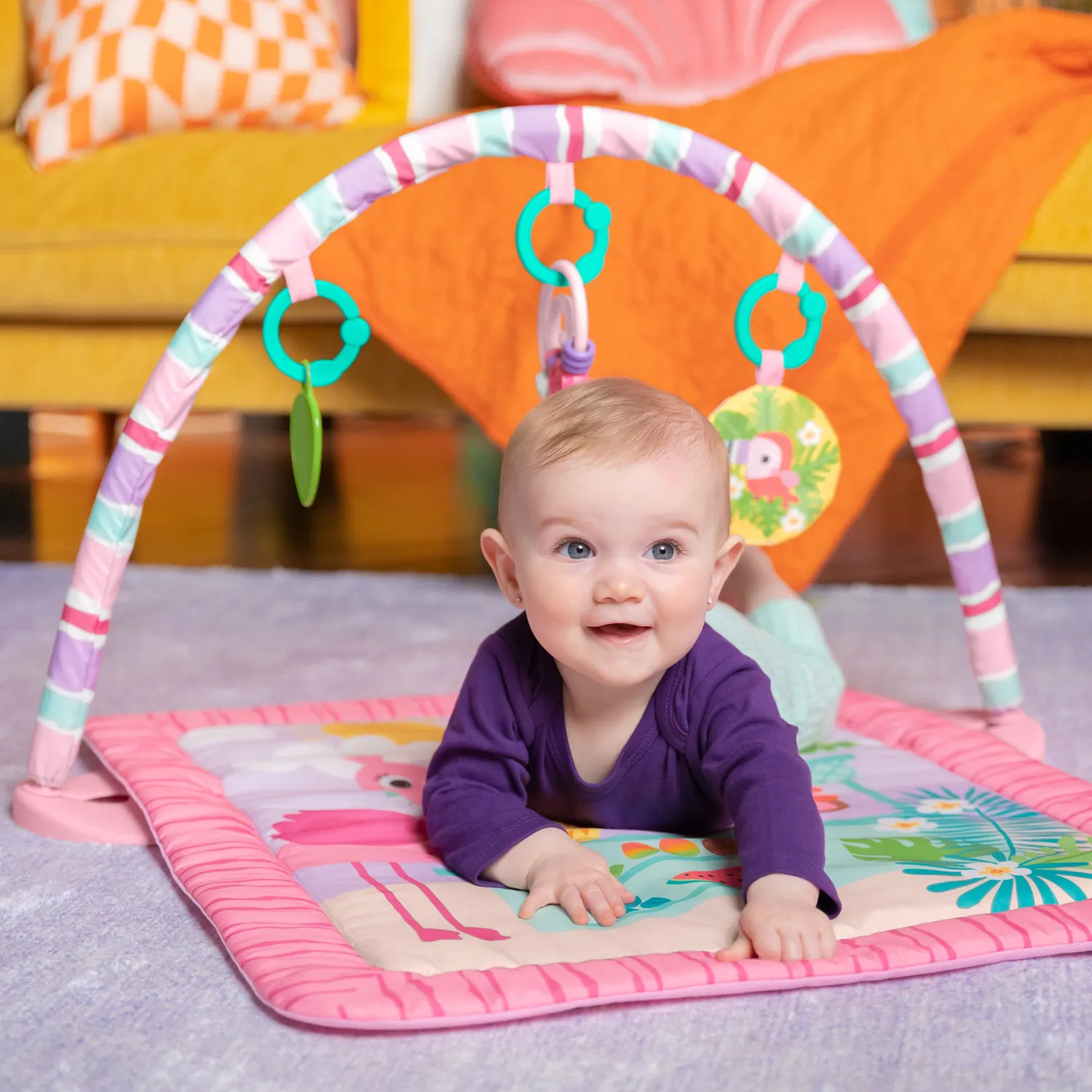 Bright Starts Pink Palms Tiki Spieldecke mit Spielbogen rosa 3in1