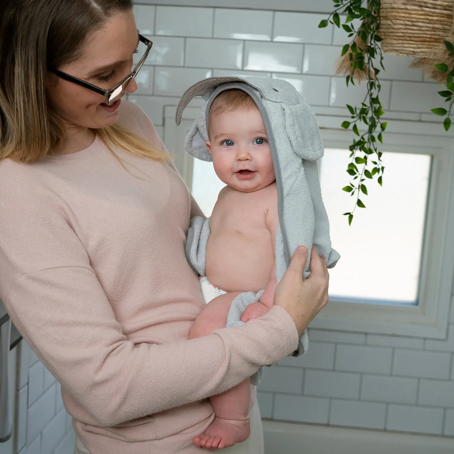 Ingenuity Clean & Cuddly Kapuzentuch Set Grazer 7-teilig