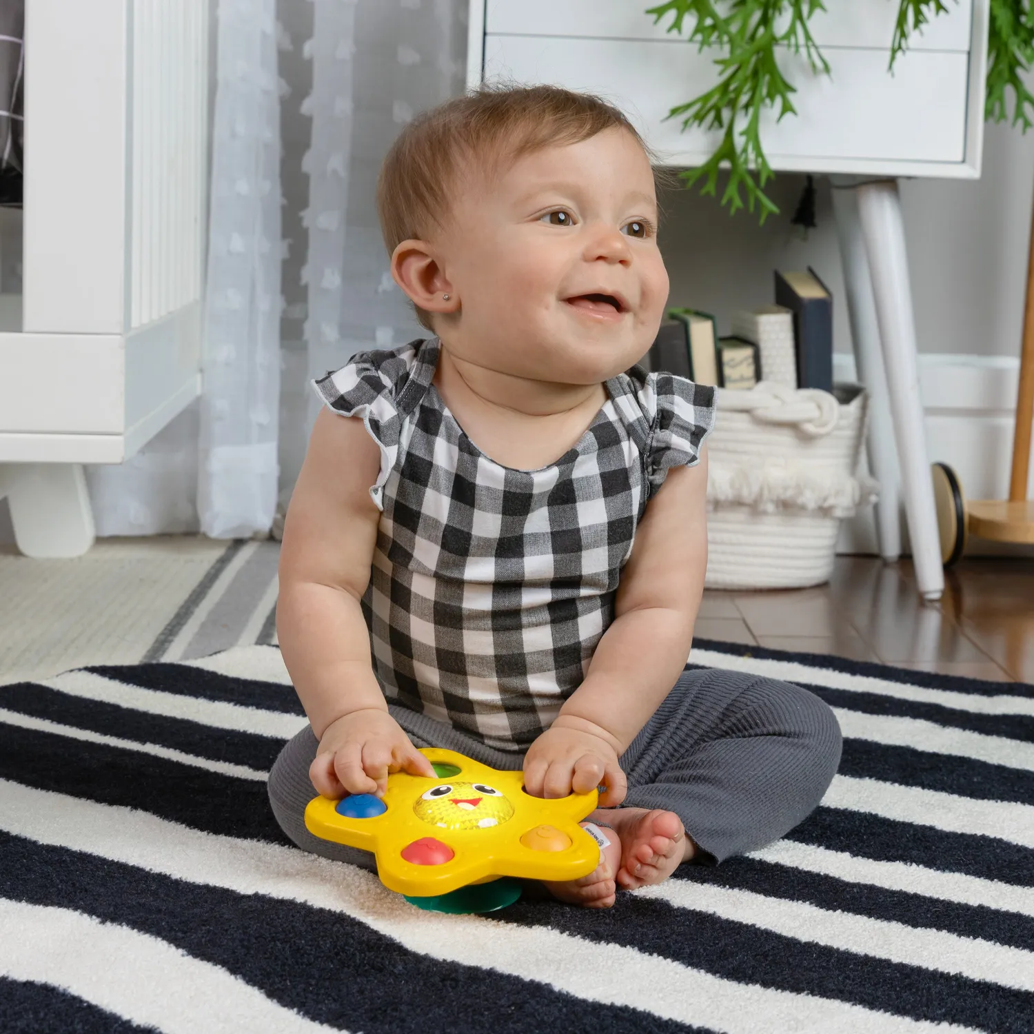 Baby Einstein Ocean Explorers Pop & Glow Seestern Sensorikspielzeug