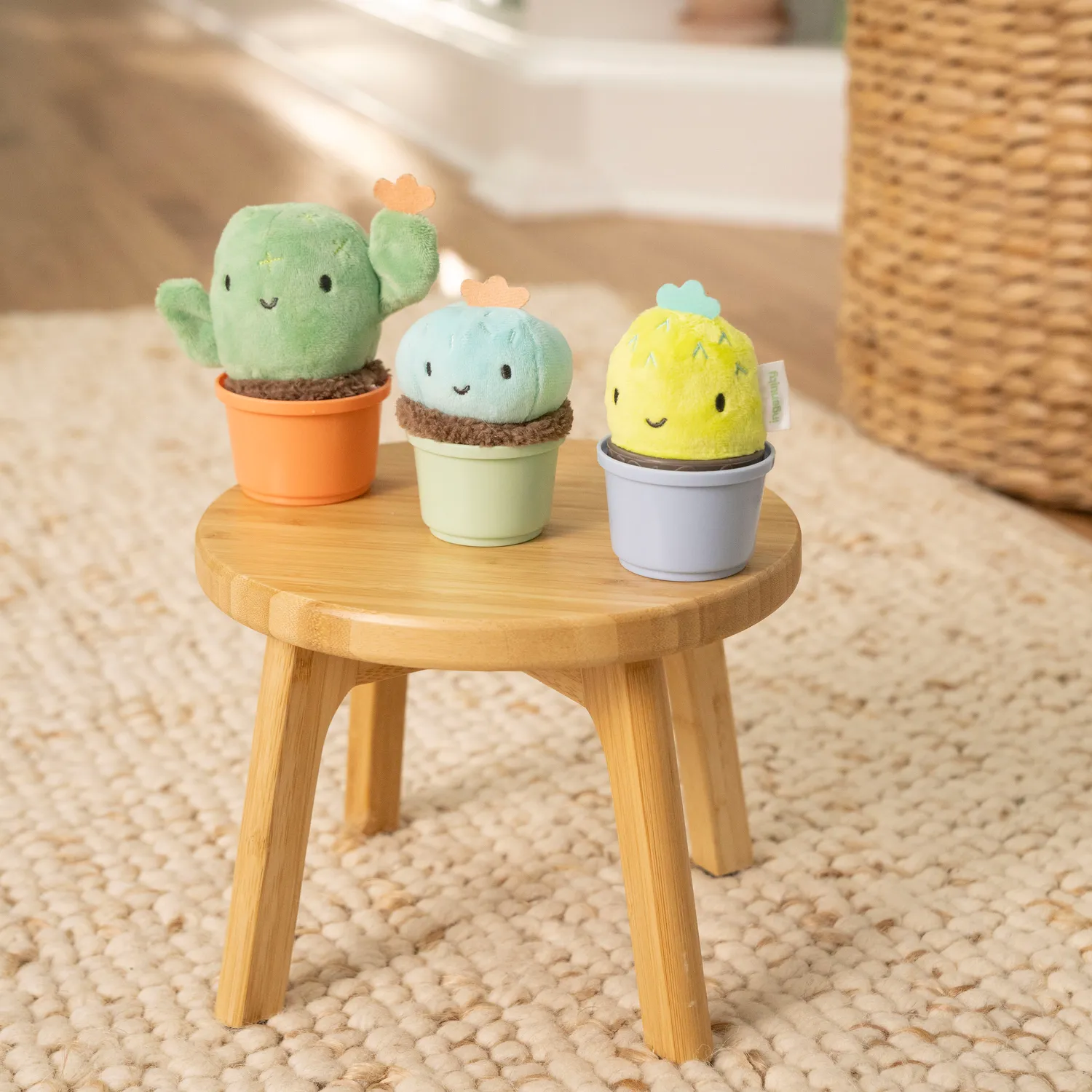 Ingenuity Calm Springs Nesting Rattles Babyrasseln 3er-Set