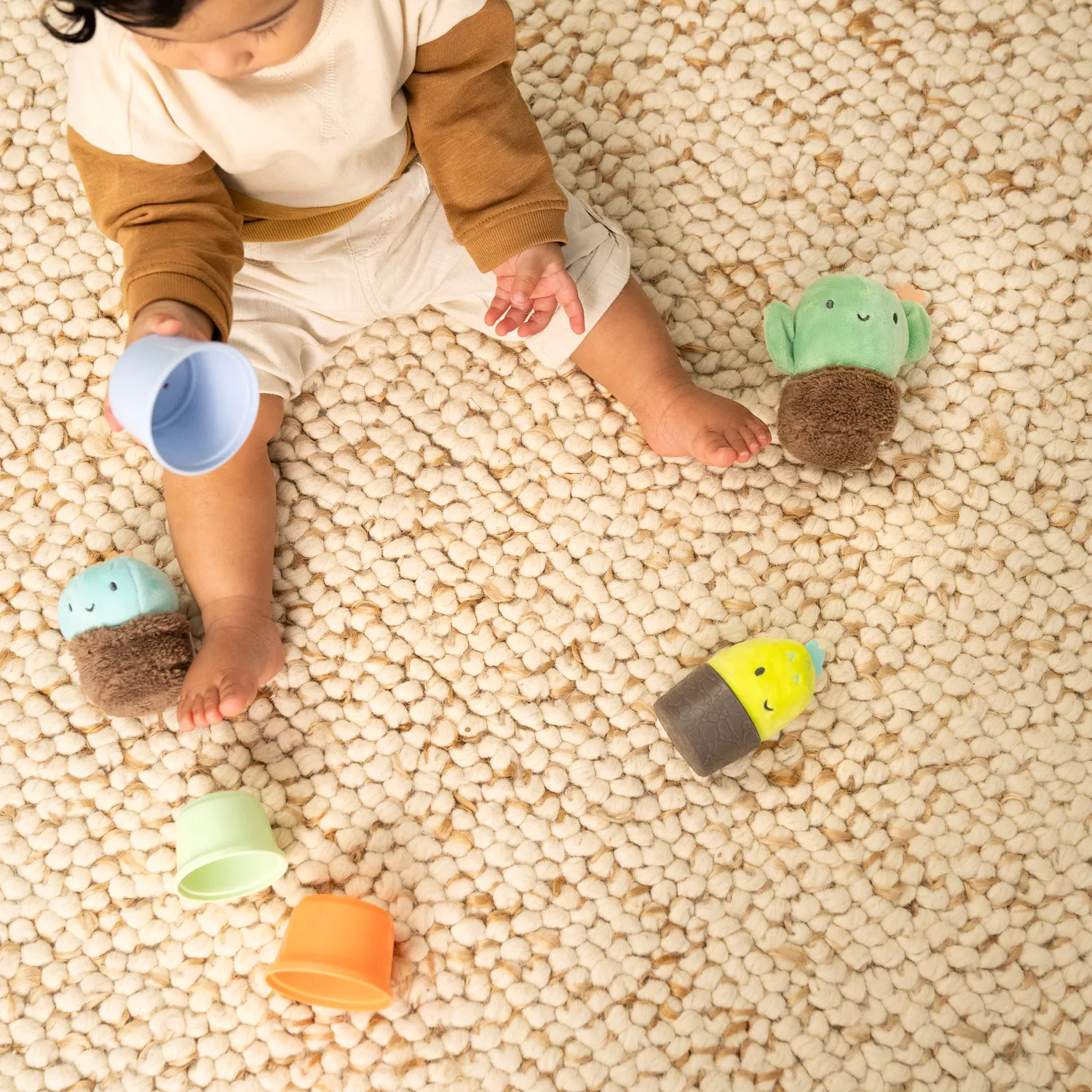 Ingenuity Calm Springs Nesting Rattles Babyrasseln 3er-Set