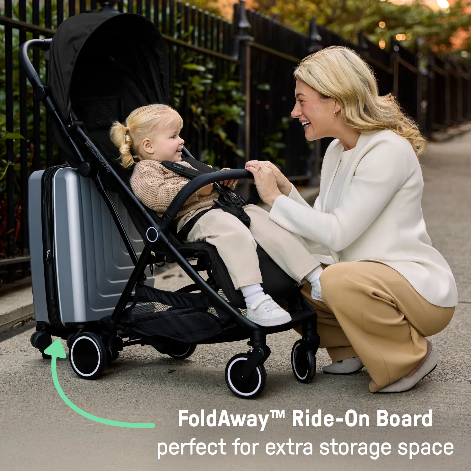 Ingenuity 3D Travelmate Pro Reisebuggy schwarz mit Trittbrett