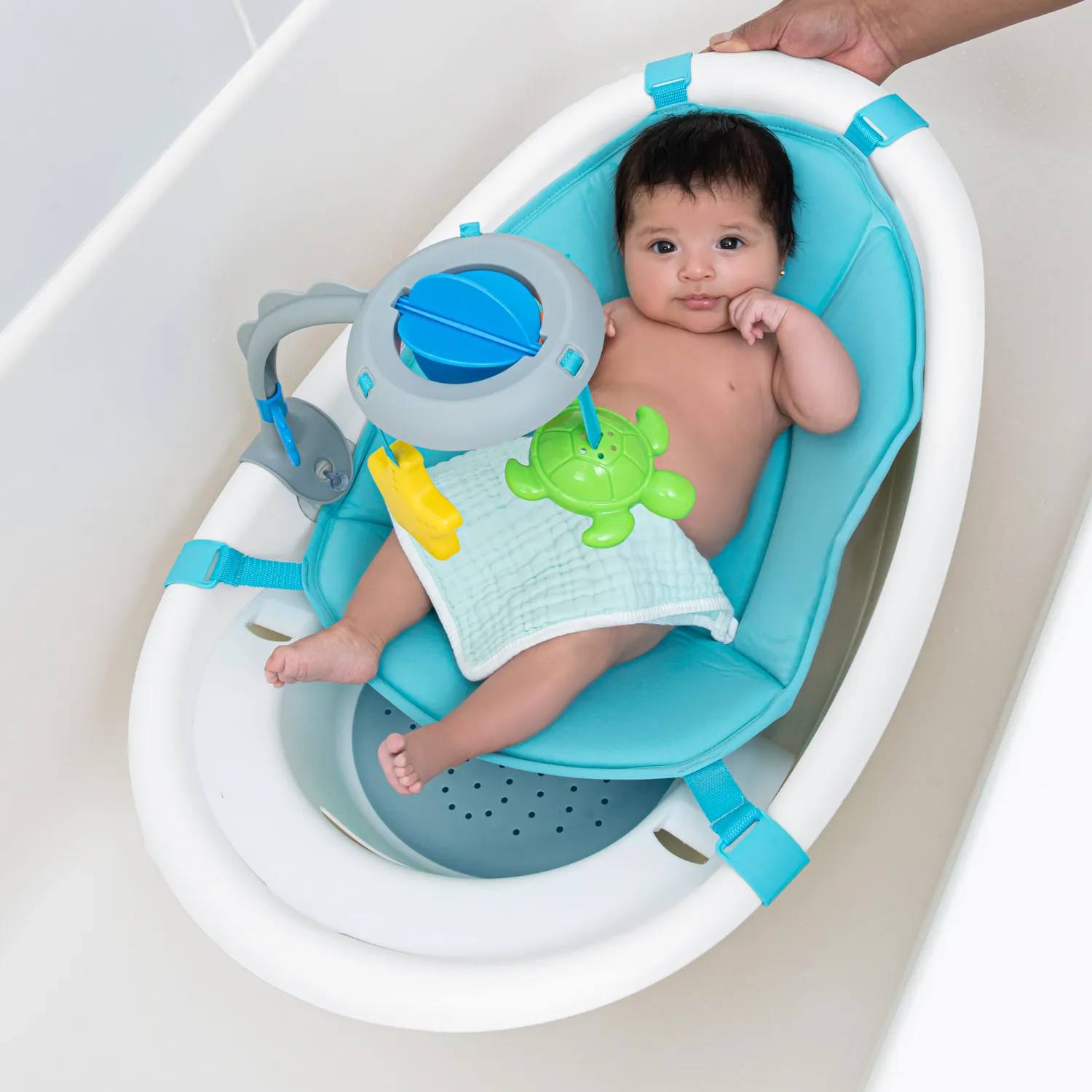 Summer Infant Gentle Support Babybadewanne mit Spielzeug