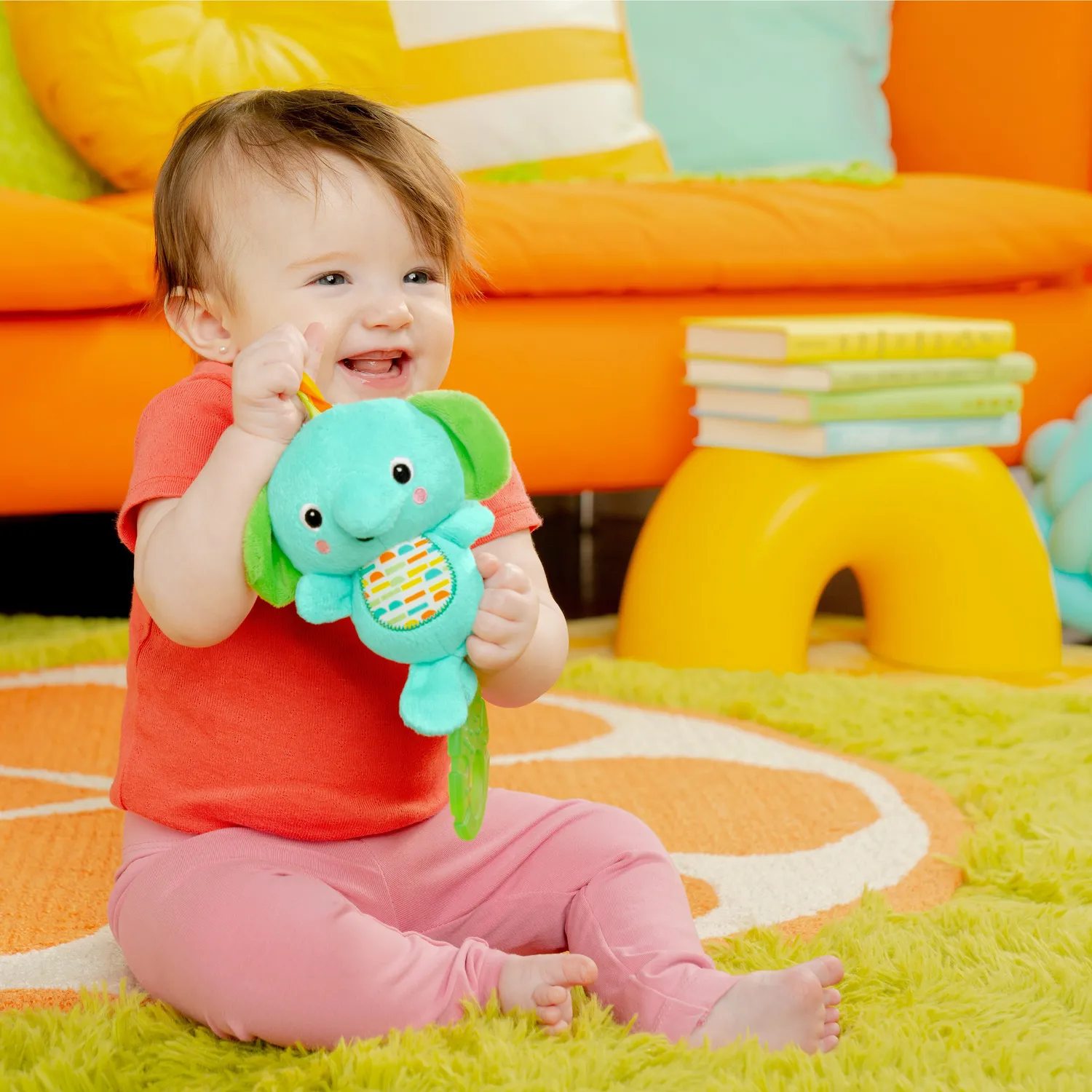 Bright Starts Tug Tunes Elefant Musikspielzeug mit Clip