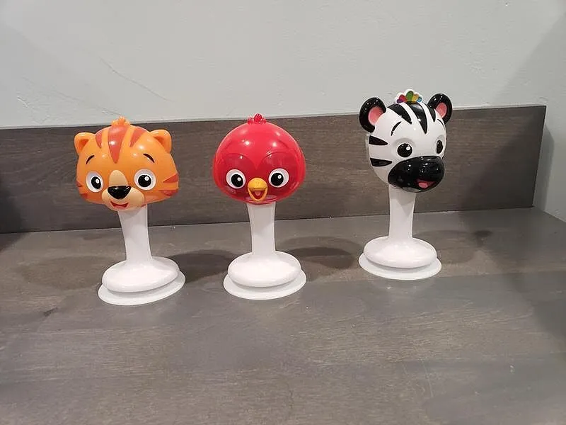 Baby Einstein Rattle & Jingle Trio Rasselset Saugnapf