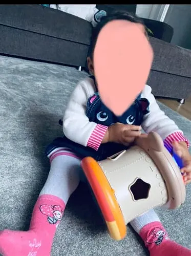 TUMAMA Musik Plüschspielzeug mit Licht und Sound Baby