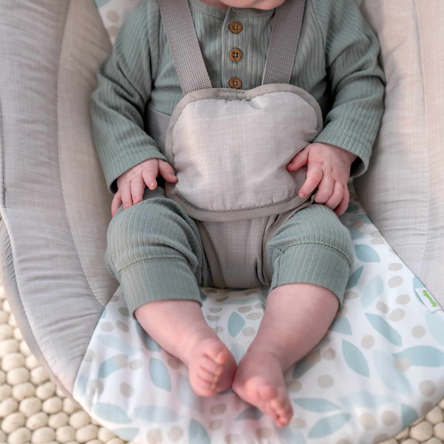 Ingenuity Comfort 2 Go Babyschaukel Endless Bloom faltbar