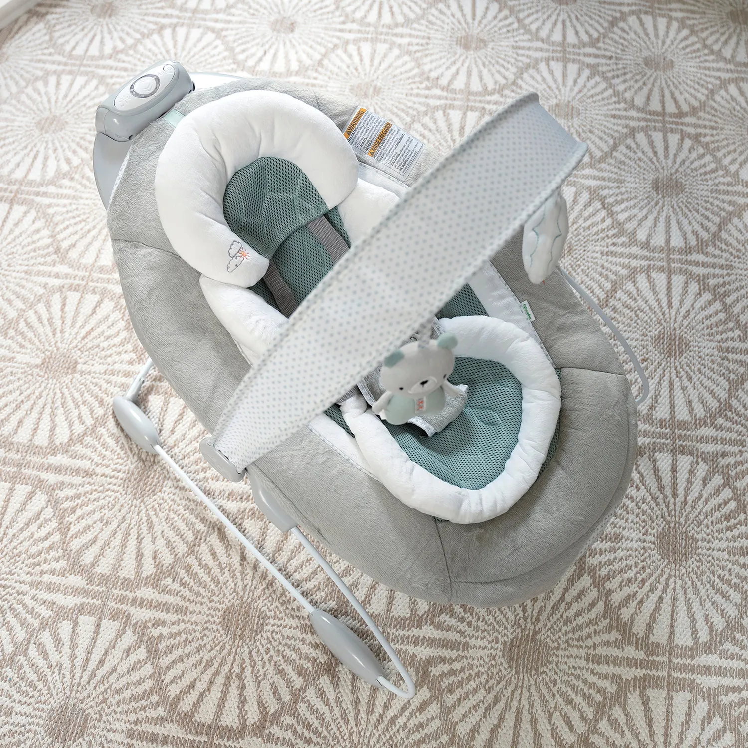Ingenuity SmartBounce Pemberton Babywippe automatisch