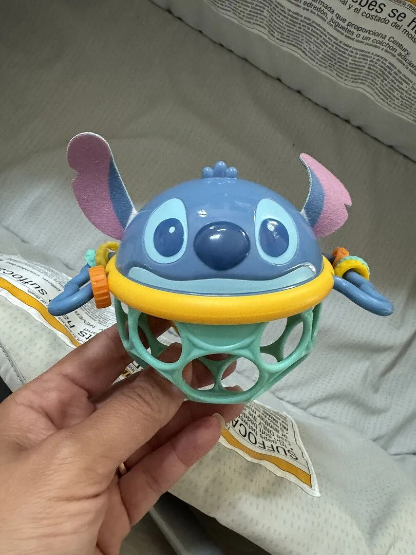 Bright Starts Disney Baby Stitch Oball Rassel Jingle