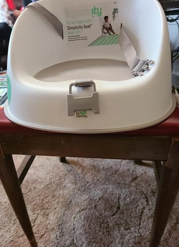 Ity Simplicity Seat Booster Oat Sitzerhöhung abwischbar