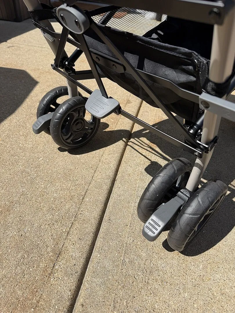 Ingenuity 3Dlite Jewel Buggy Khaki leicht mit Liegeposition