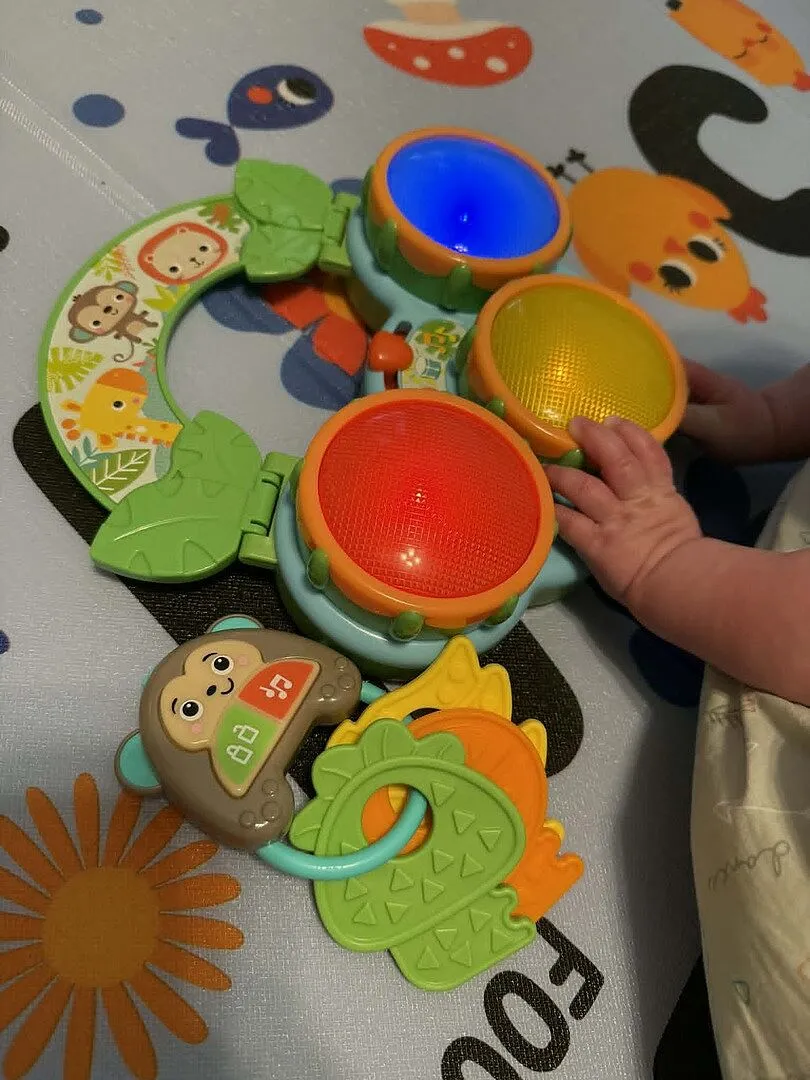 Bright Starts Safari Sounds Spielzeugset 2-tlg mit Trommel und Schlüsseln