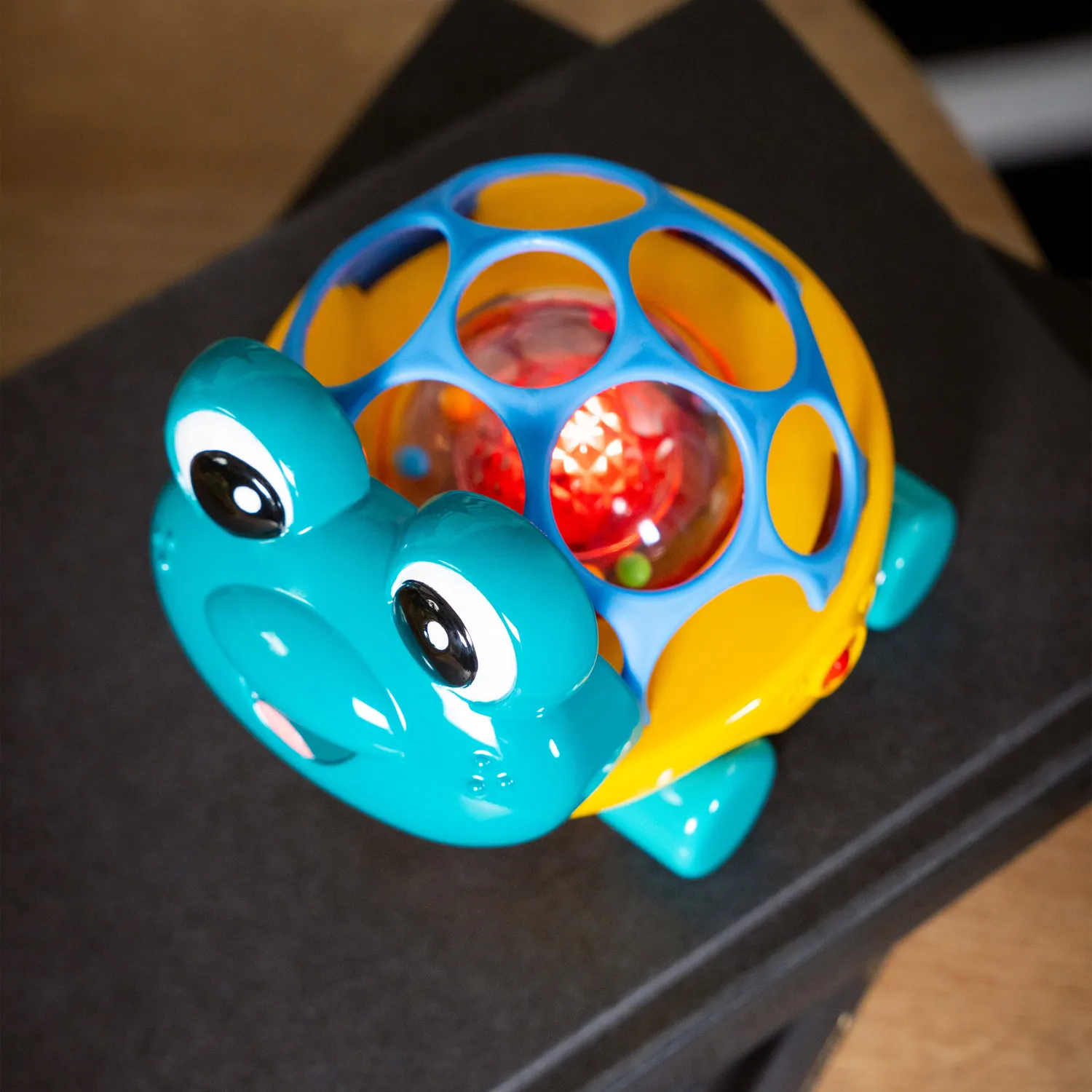 Baby Einstein Oball Neptune Auto Rassel mit Licht ab 3 Monate