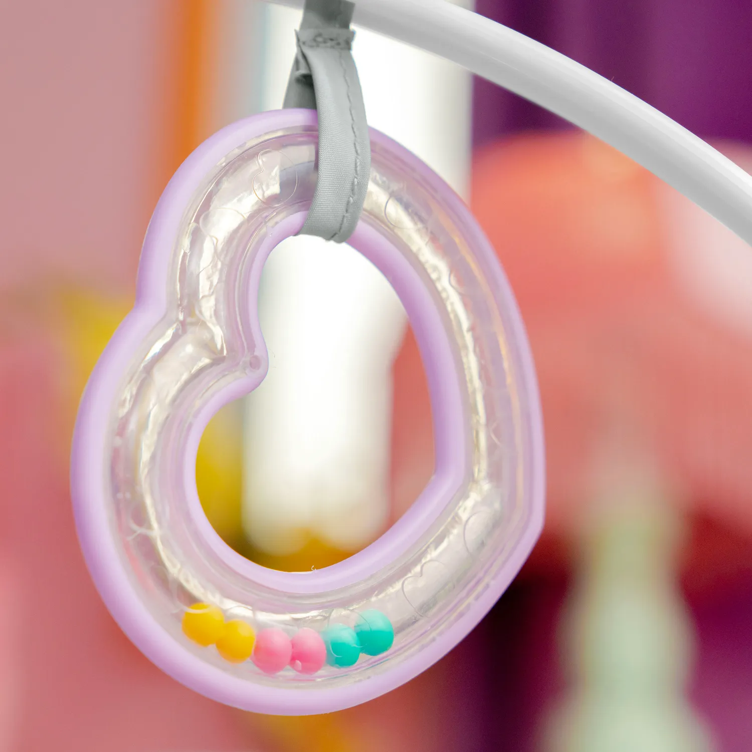 Bright Starts Rosy Rainbow Babywippe mit Vibration bis 18 kg