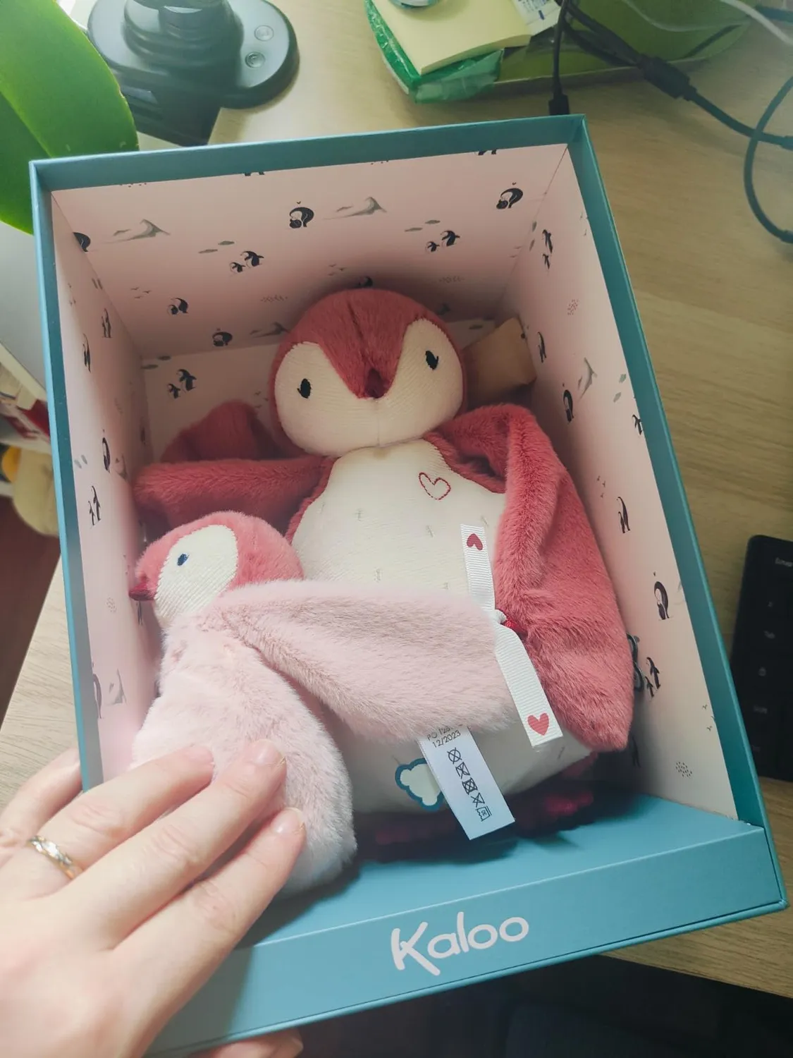 Kaloo Complices Pinguine K212004 Kuscheltier rosa 15/25 cm