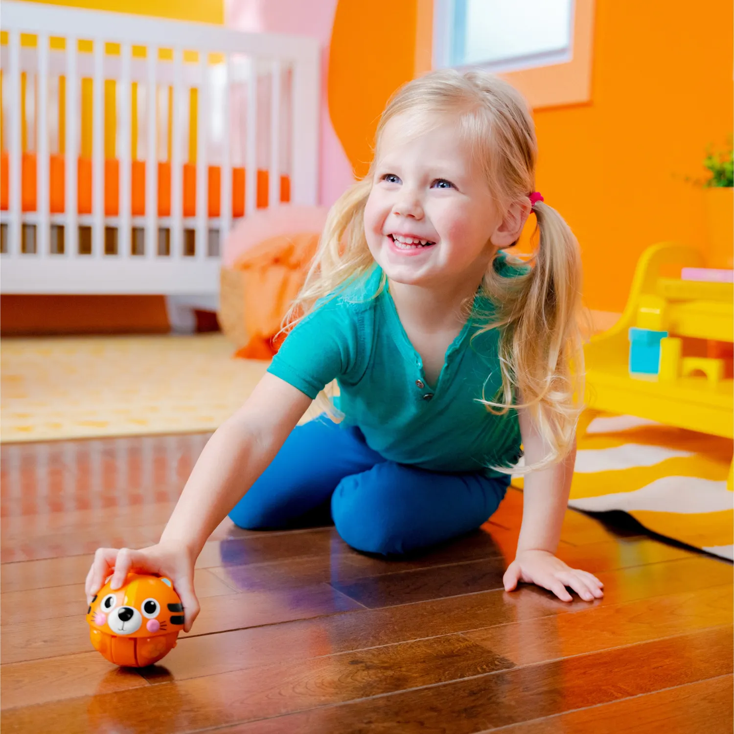 Bright Starts Giggables Roll & Chase Pals Ball 6er Pack mit Sound