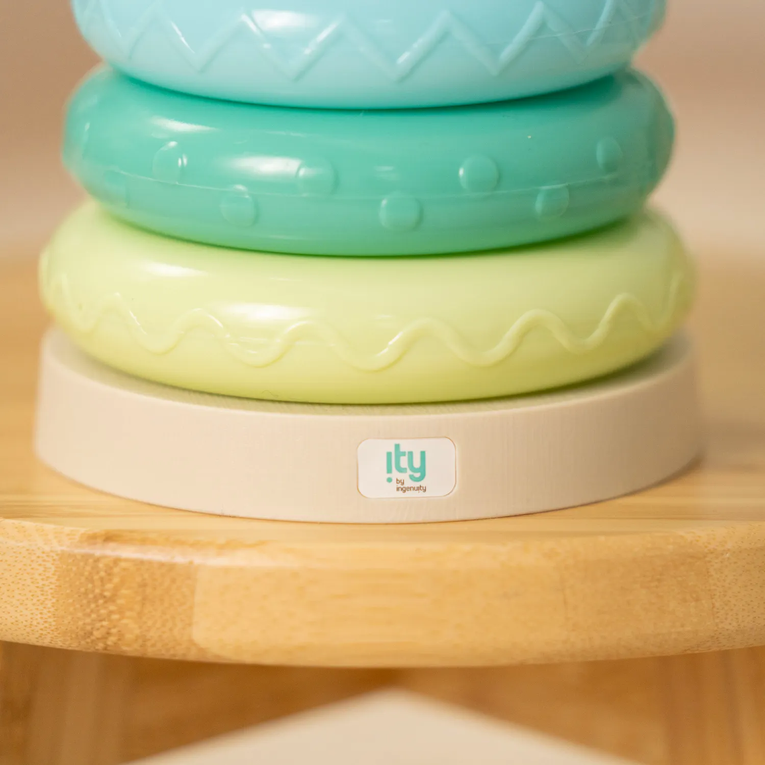 ity by Ingenuity Cutie Stacks Stapelturm Nate