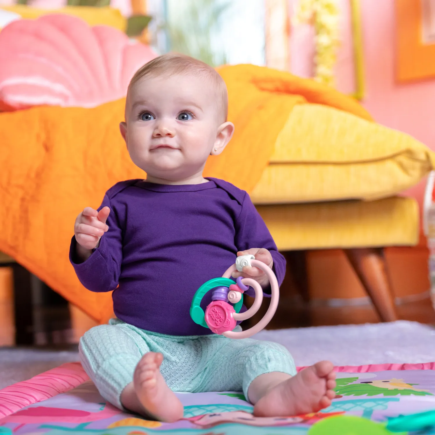 Bright Starts Pink Palms Tiki Spieldecke mit Spielbogen rosa 3in1