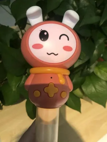 TUMAMA Hase Babyrassel mit Licht und Musik sanft