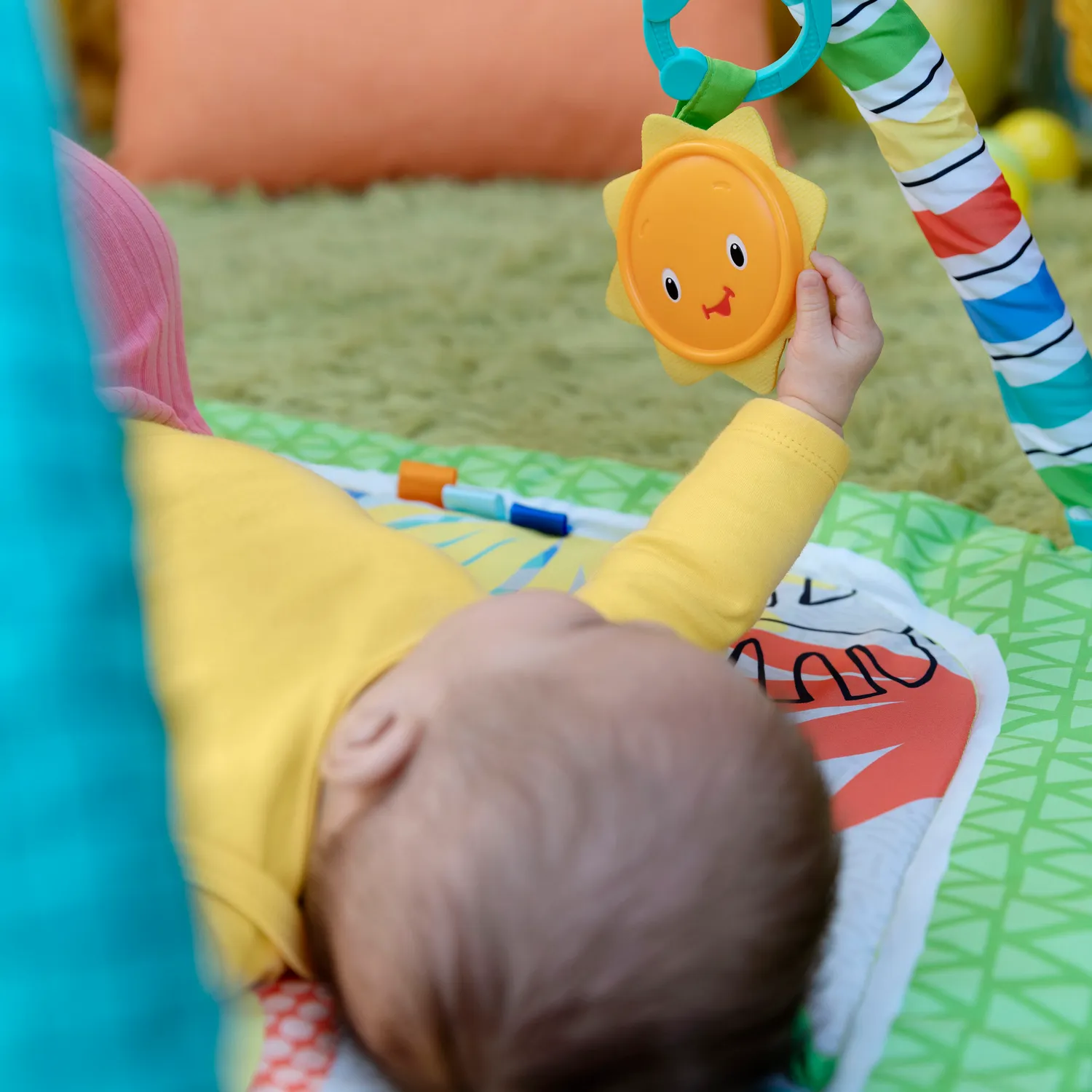 Bright Starts Wild Wiggles Spielbogen grün waschbar