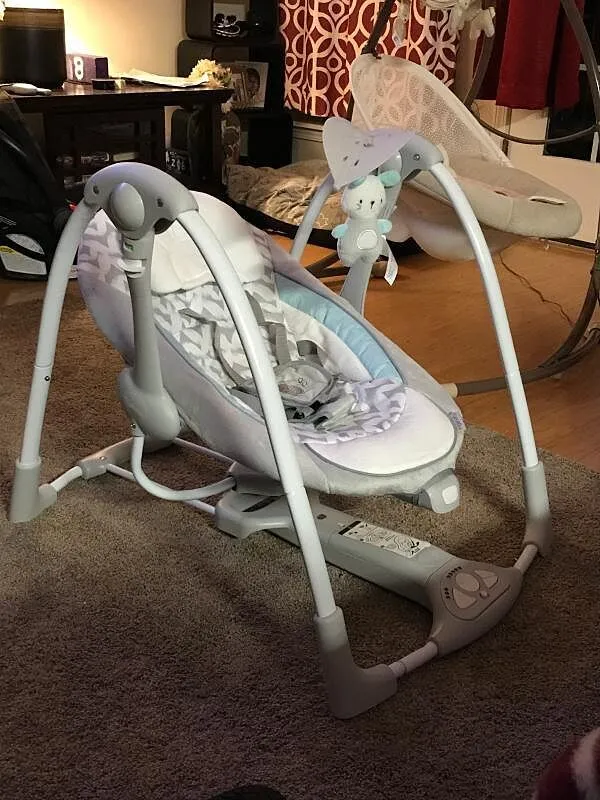 Ingenuity ConvertMe Raylan Babyschaukel 2-in-1 mit Musik