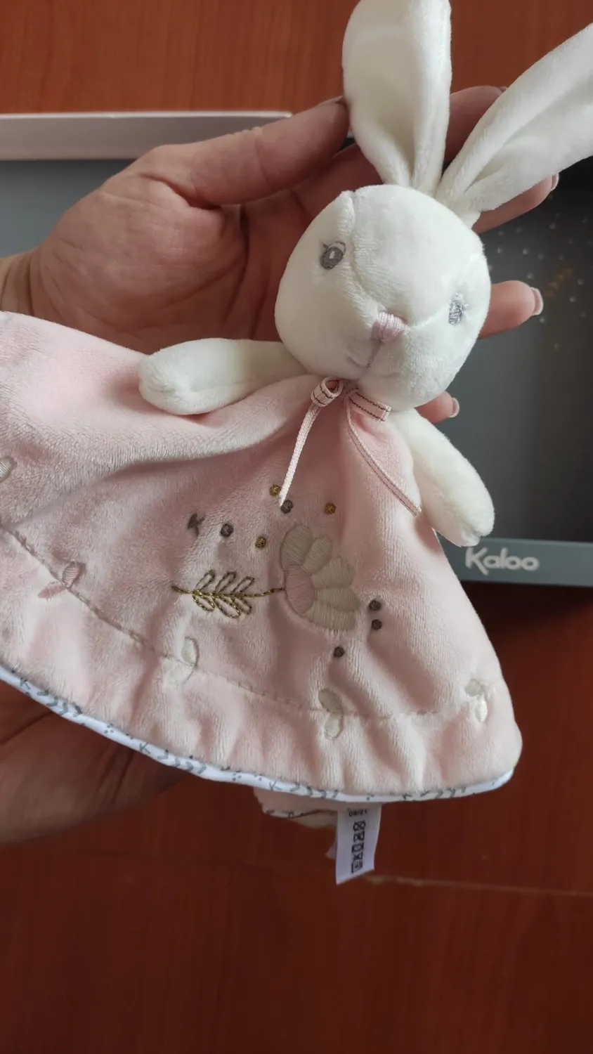 Kaloo Perle Häschen Stofftier rosa 20 cm mit Geschenkbox