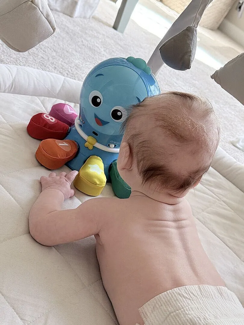 Baby Einstein Ocean Explorers Go Opus Go 4-in-1 Krabbelspielzeug
