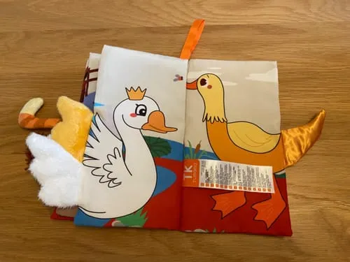 TUMAMA Knister Stoffbuch Tierschwänze Baby