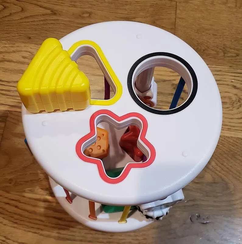 Baby Einstein Zen & Cal's Playground Formensortierer 6 Teile