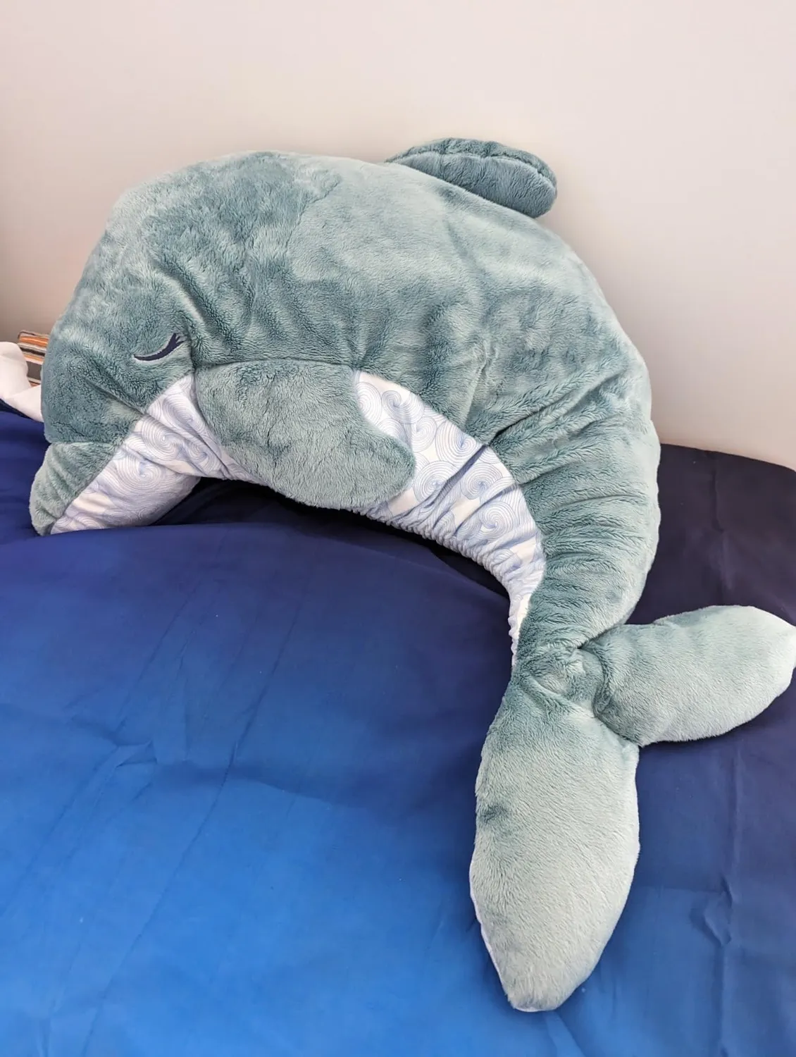 Kaloo Petit Calme Plüschdelfin Kuscheltier 60 cm grün