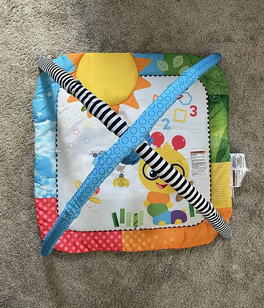 Baby Einstein Cals Curiosity Center Spieldecke faltbar