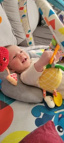 TUMAMA Frucht Rasselset Hängespielzeug 0-12 Monate