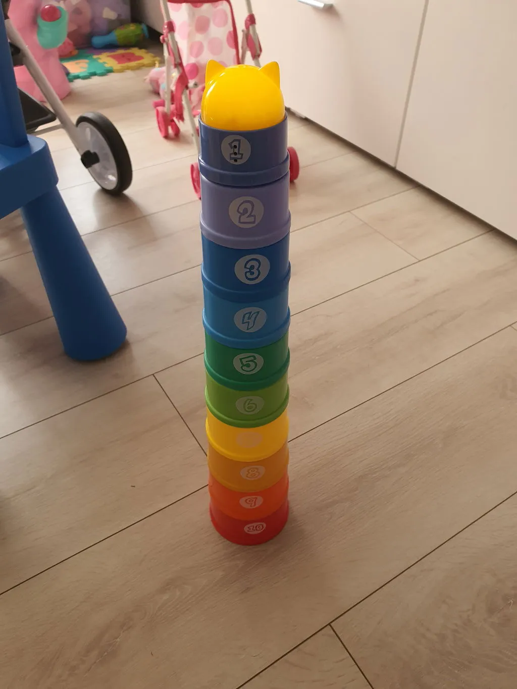 hahaland Stapelbecher 10-tlg mit Licht und Sound