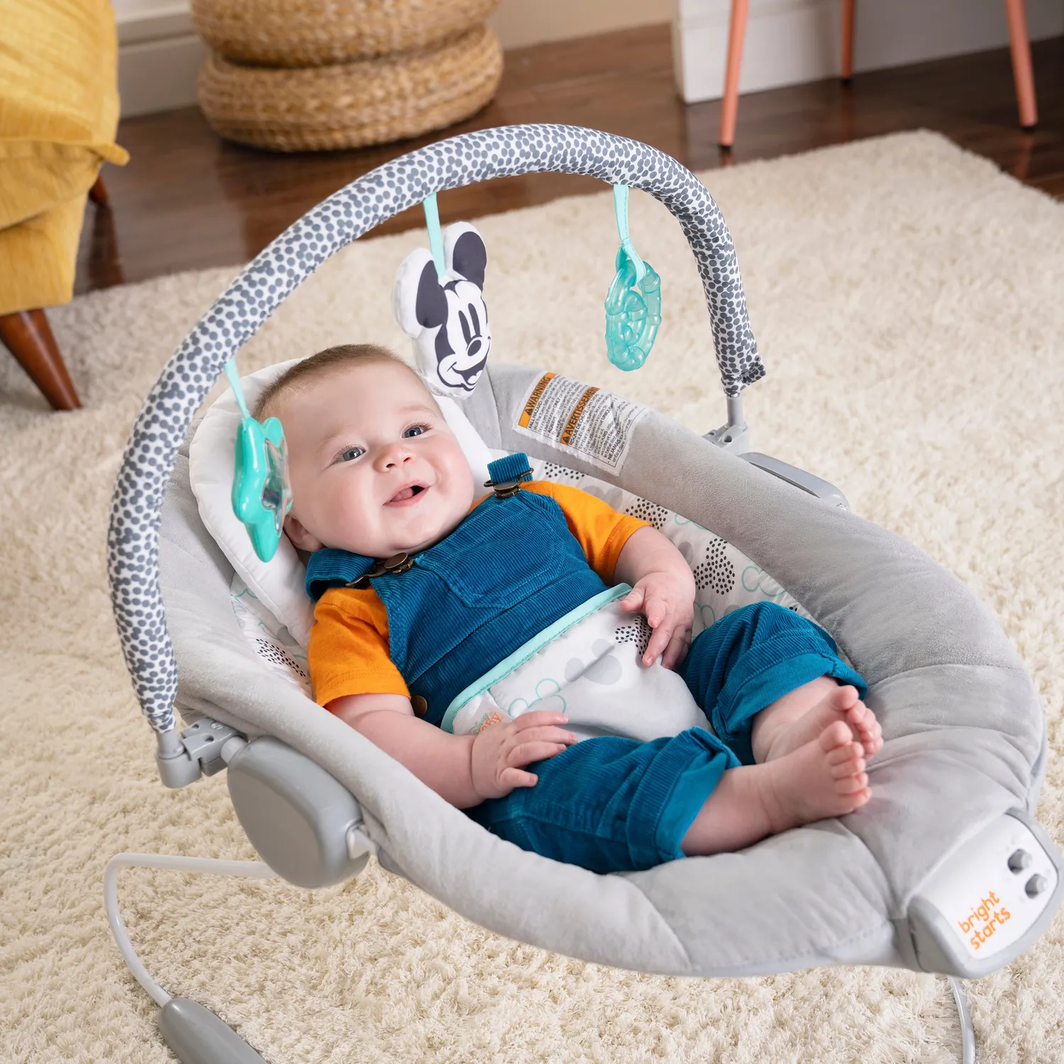 Bright Starts Disney Mickey Cloudscapes Babywippe Musik