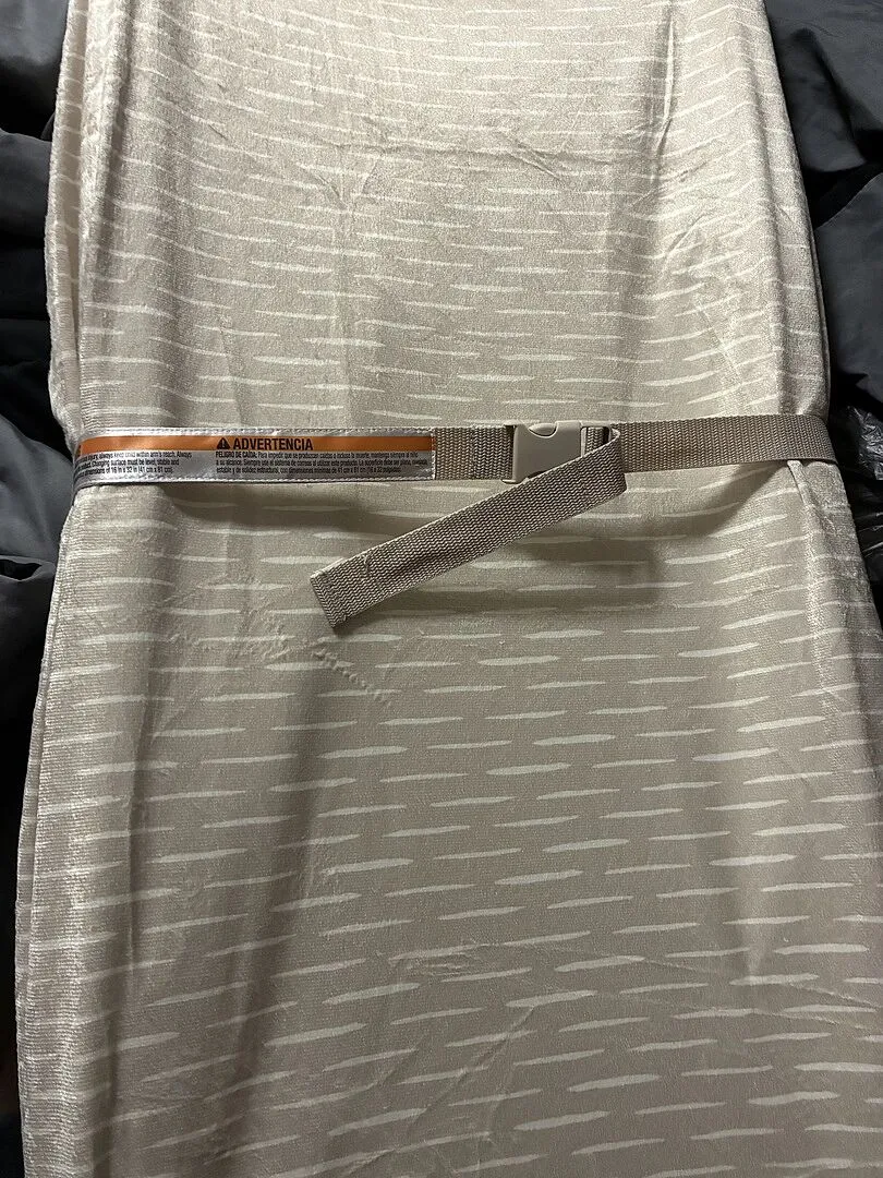 Ingenuity CozyClean Wickelauflage Taupe abwaschbar