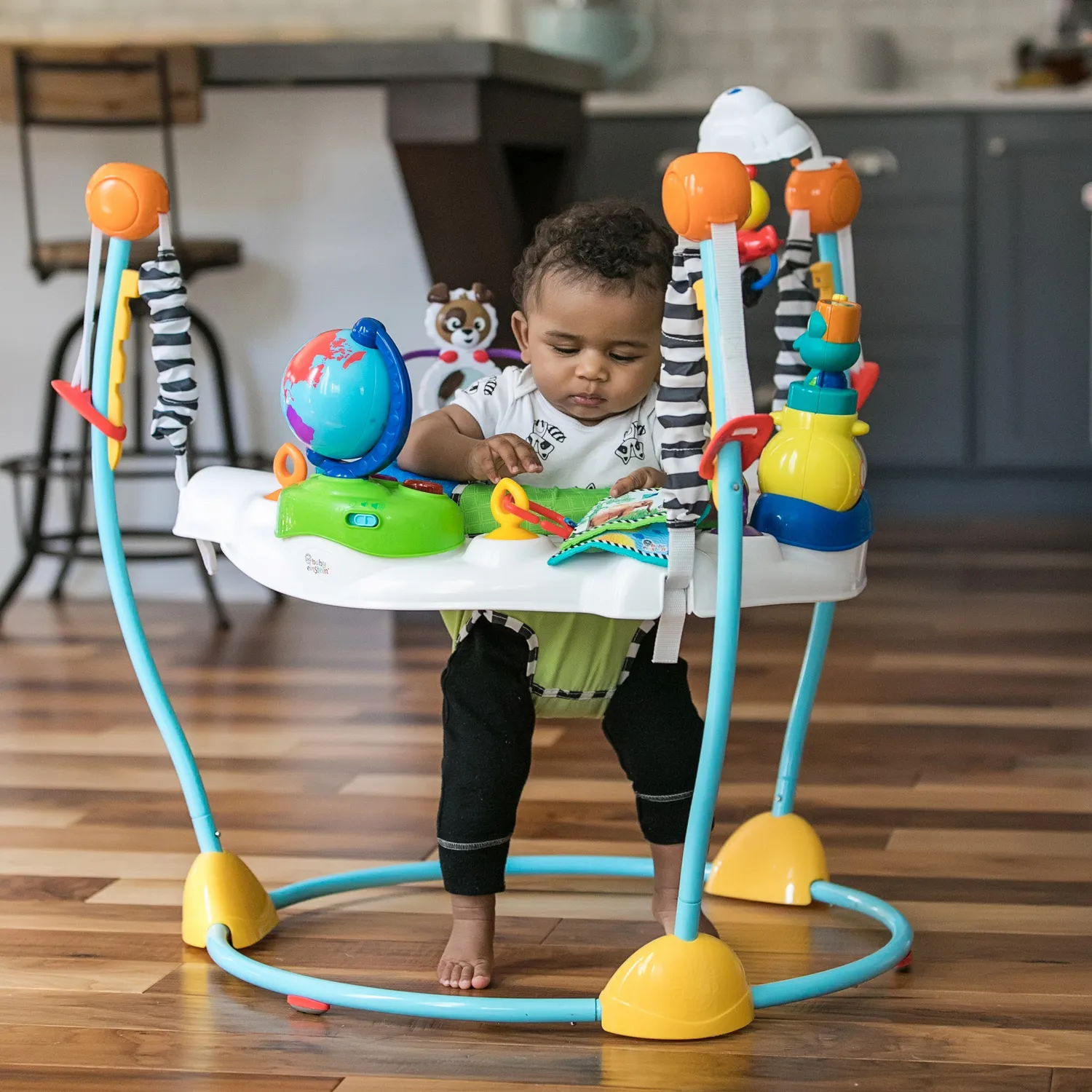 Baby Einstein Journey of Discovery Jumper Hüpfstuhl mit Musik