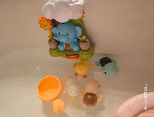 TUMAMA Badespielzeug Wolke Wasserfall mit Saugnäpfen