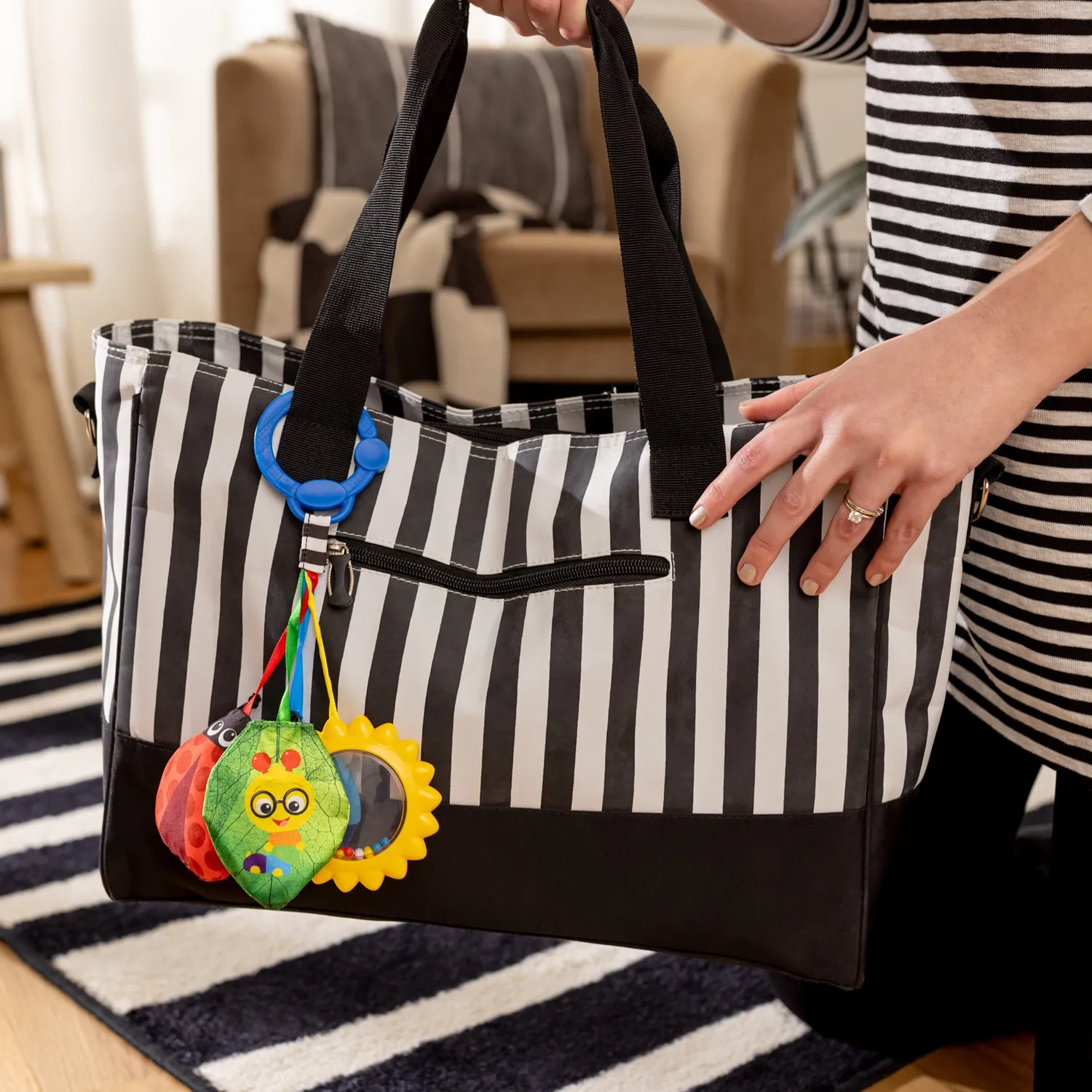 Baby Einstein Touch of Nature Sensorikspielzeug 4er Set ab Geburt