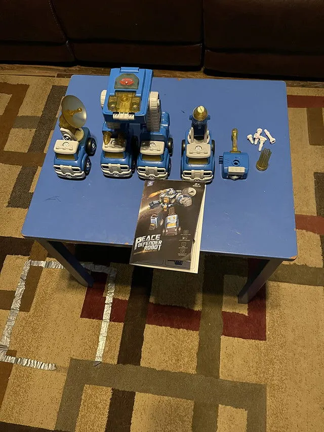 hahaland 5 in 1 Roboter Spielzeug blau zerlegbar