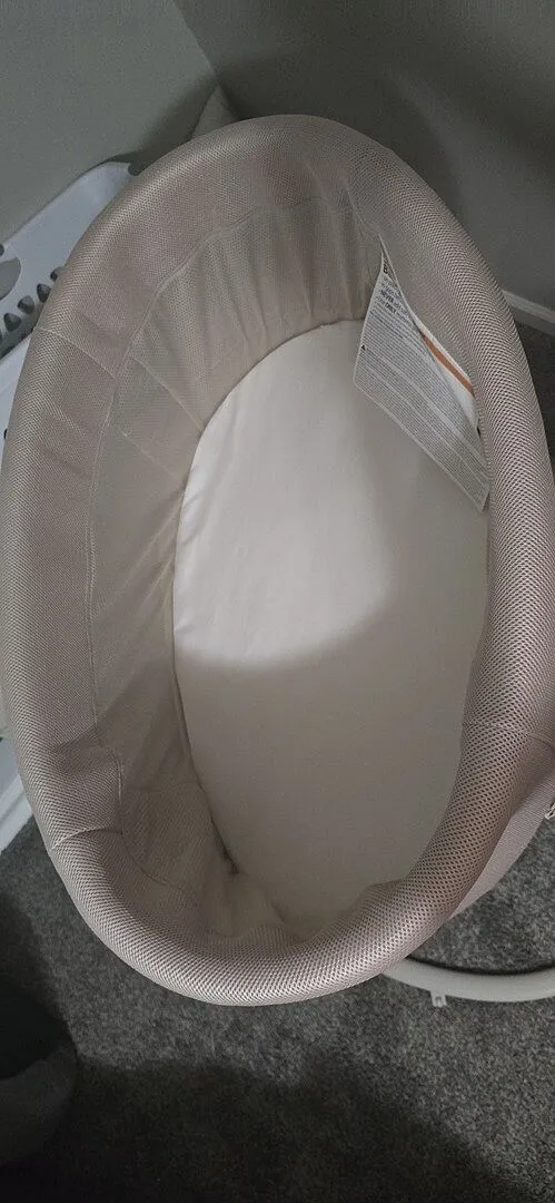 SwaddleMe by Ingenuity Right Height Beistellbett Sand