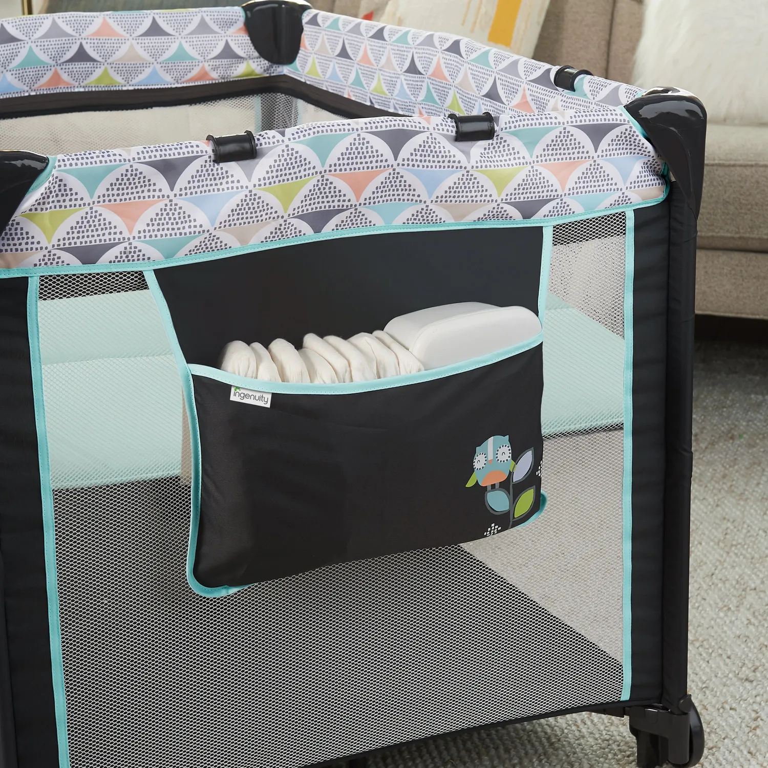 Ingenuity Smart & Simple Bryant Reisebett mit Wickeltisch
