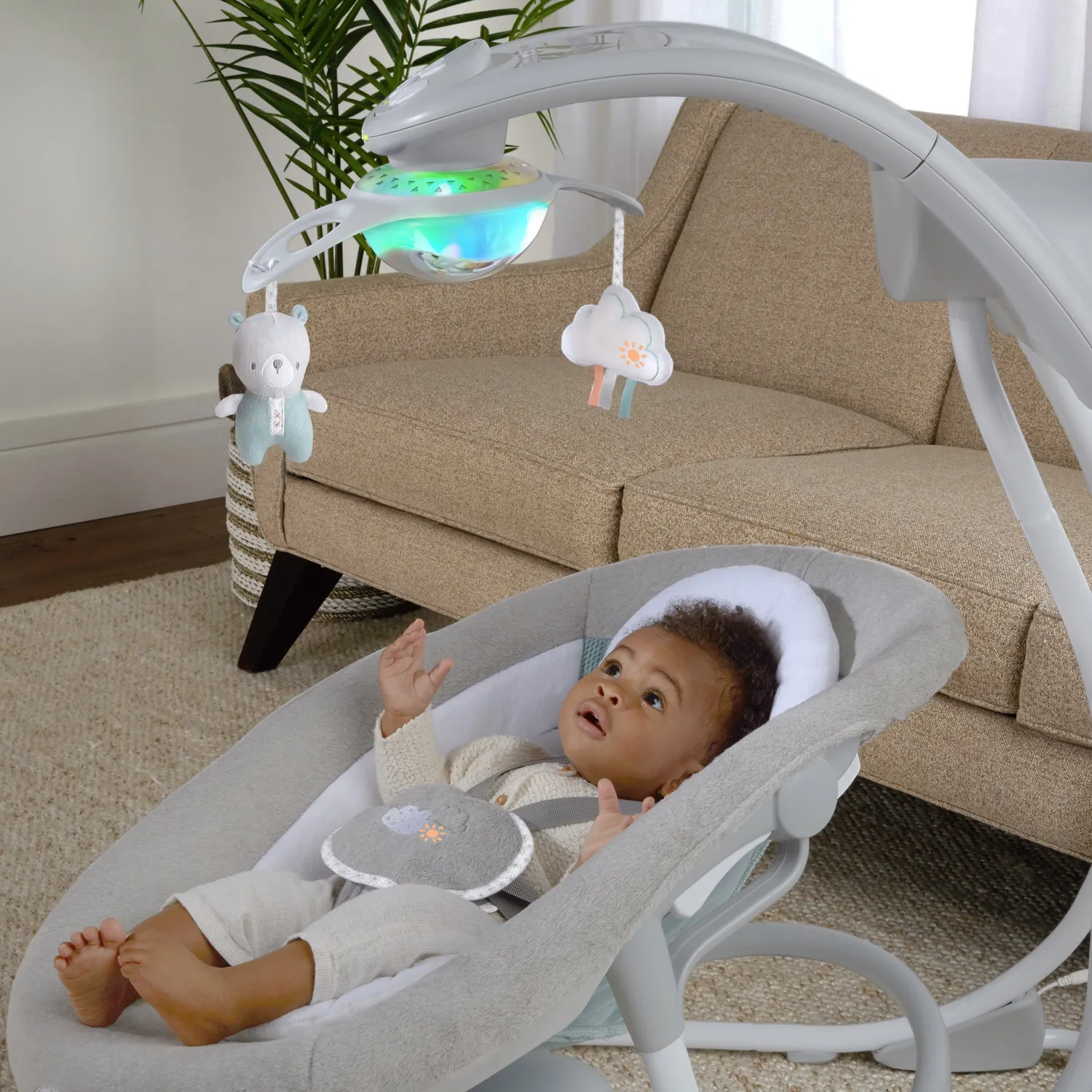 Ingenuity InLighten Pemberton Babyschaukel 2-in-1 mit Vibration