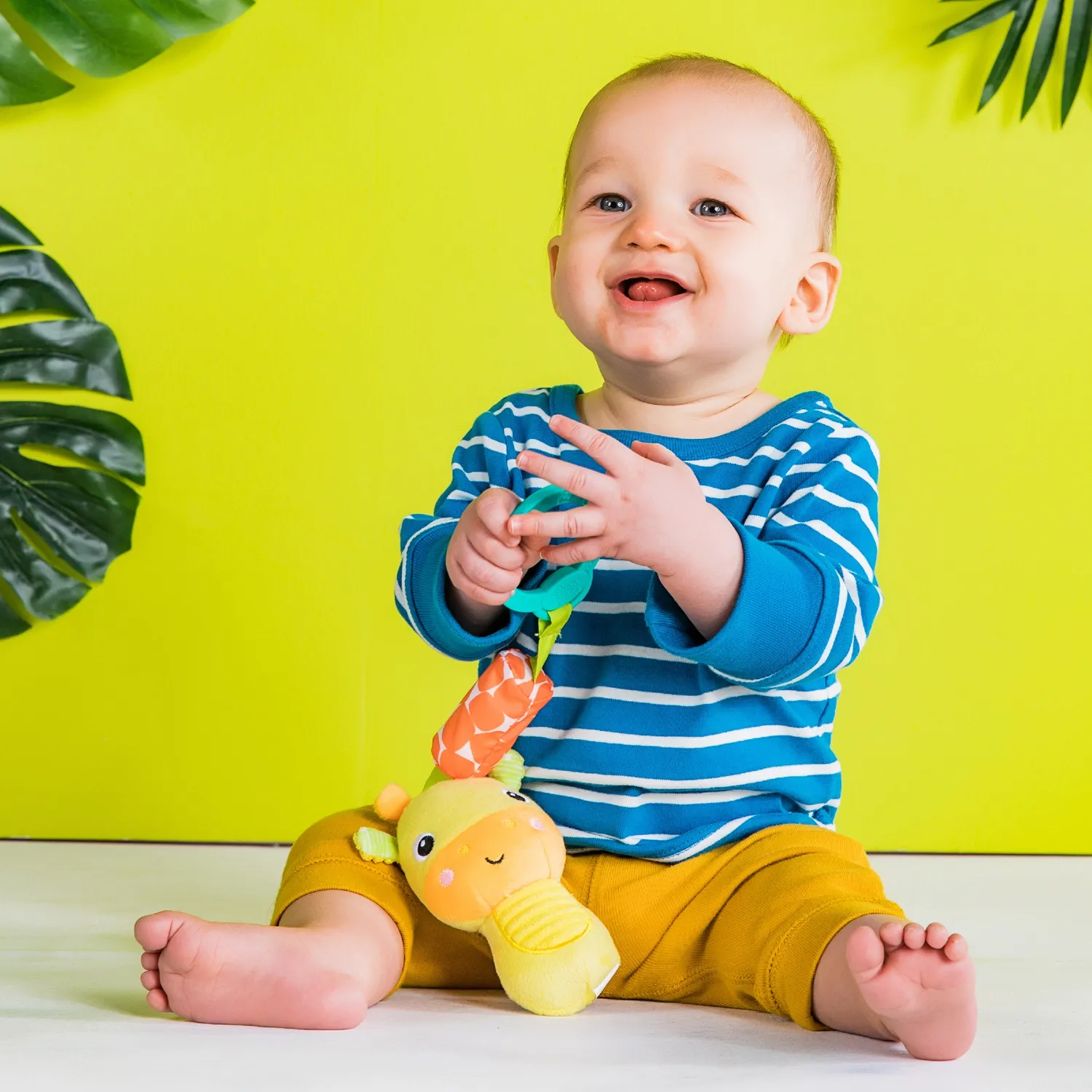 Bright Starts Chime Along Friends Giraffe Anhängespielzeug gelb