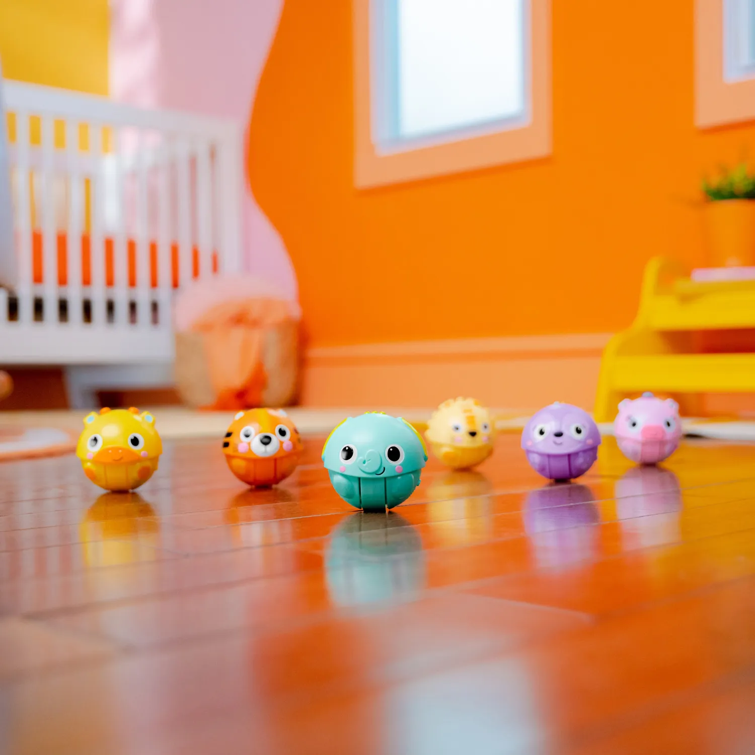 Bright Starts Giggables Roll & Chase Pals Ball 6er Pack mit Sound